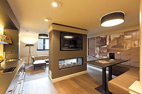 Executive Suite with Spa Bath (2 Adults)