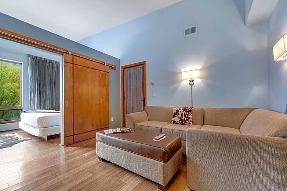 The White Buffalo Club