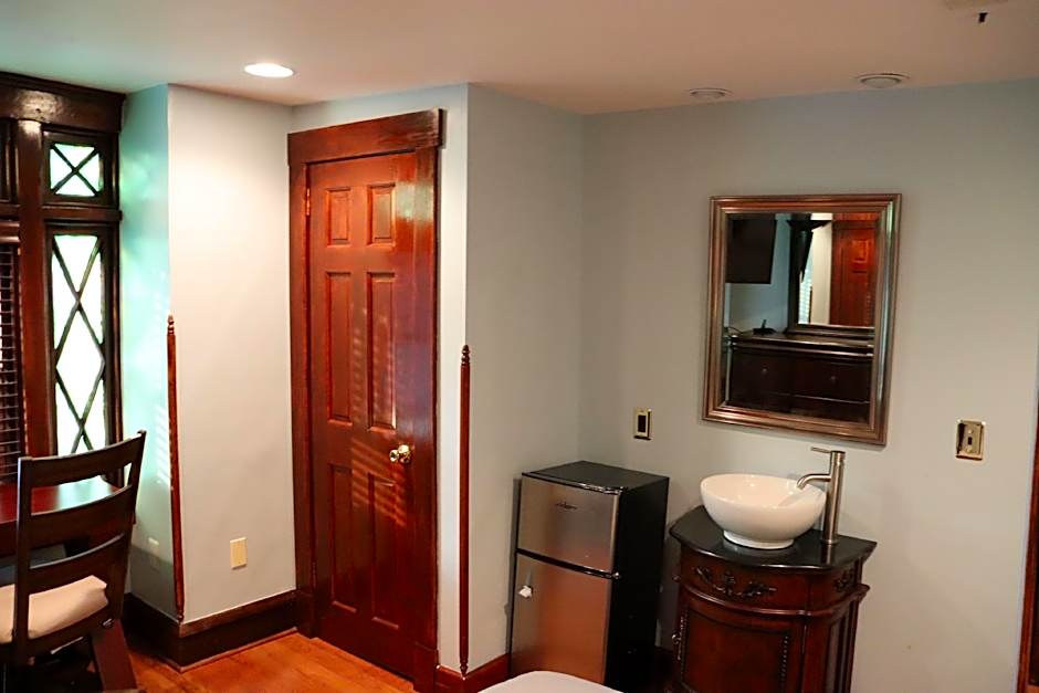 VAAST Bed & Breakfast