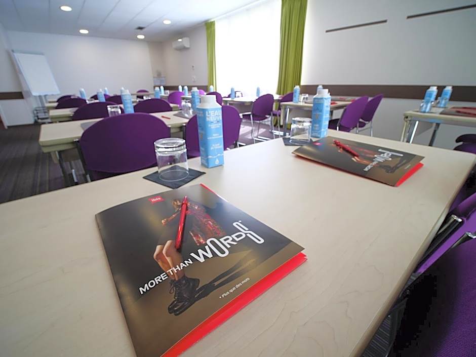 ibis Chartres Ouest Luce