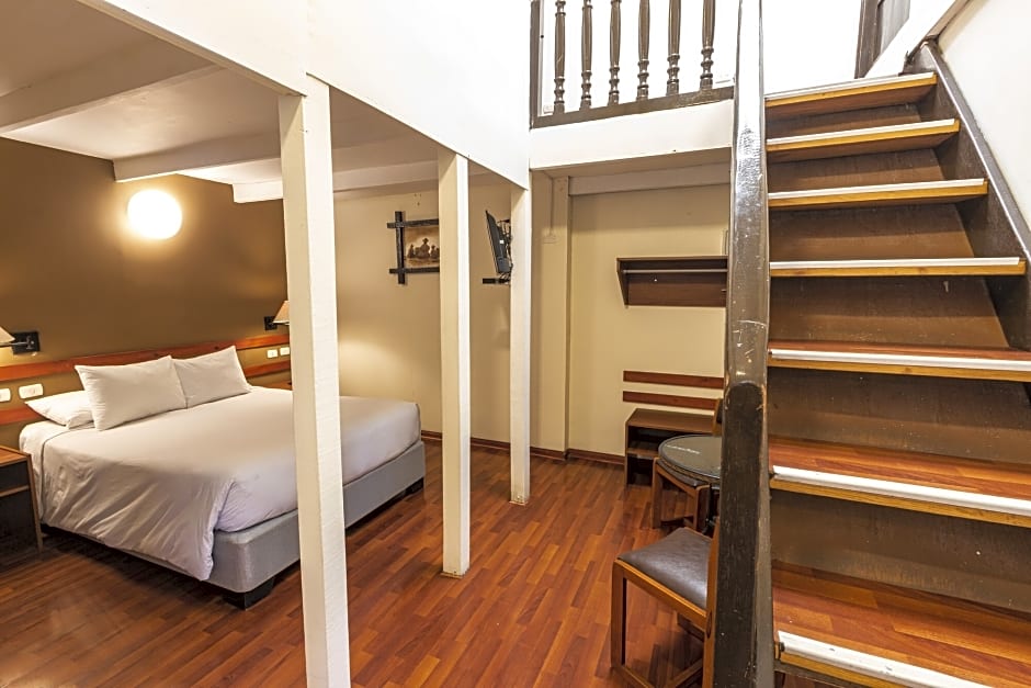 Capac Casona Rimacpampa