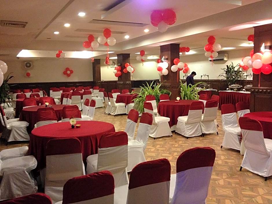 Hotel Kamla Palace