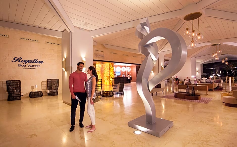 Royalton Blue Waters Autograph All-Inclusive Resor
