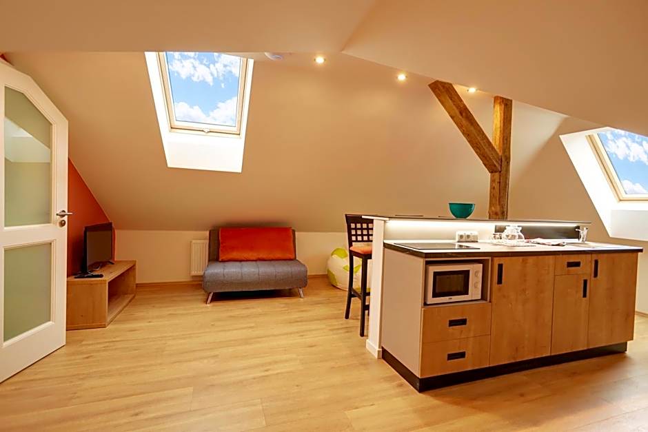 APARTMÁNY ADAM