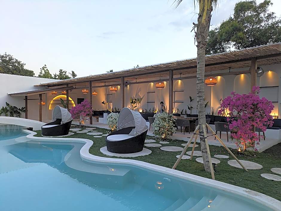 The Koho Air Hotel