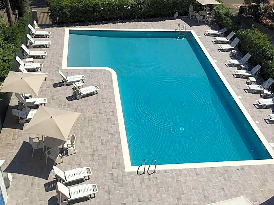 Hotel Dafne