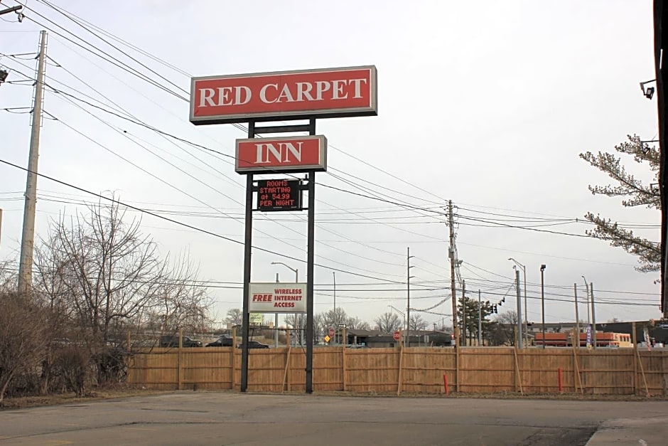 Red Carpet Inn - Louisville