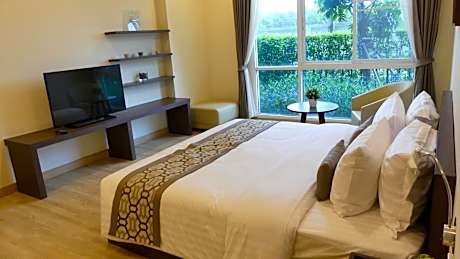Garden Suite