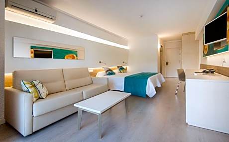 Double or Twin Room with Pool View