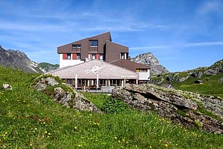 Berghotel Distelboden