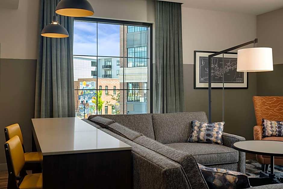 Hotel Nickel Plate Fishers, Tapestry Collection by Hilton