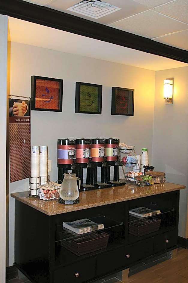 Hampton Inn By Hilton Dyersburg