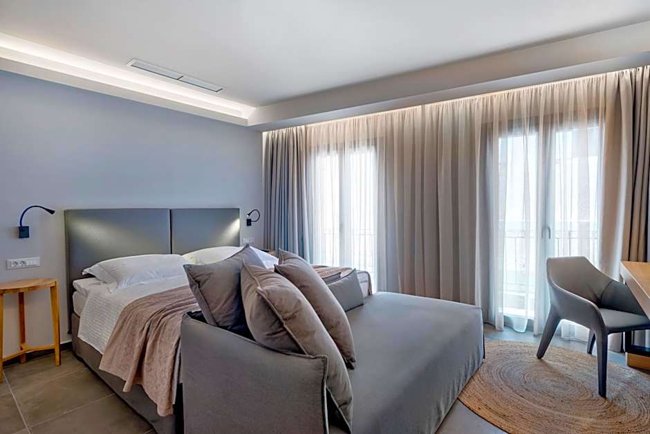 Naves Suites