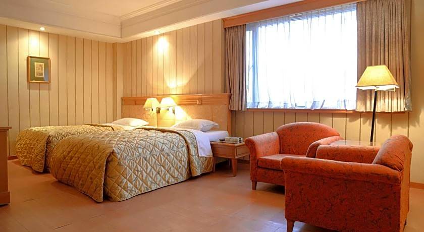 European Castle Hotel