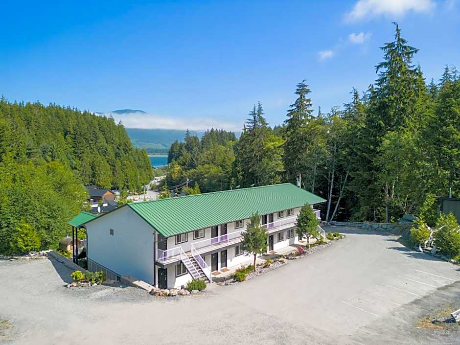 West Coast Trail Lodge