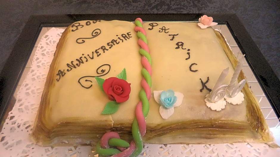 Logis Hotel Des Voyageurs Restaurant La Bonne Tabl'Hay