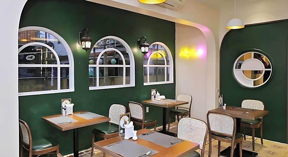 Thanh Lich Hue Hotel