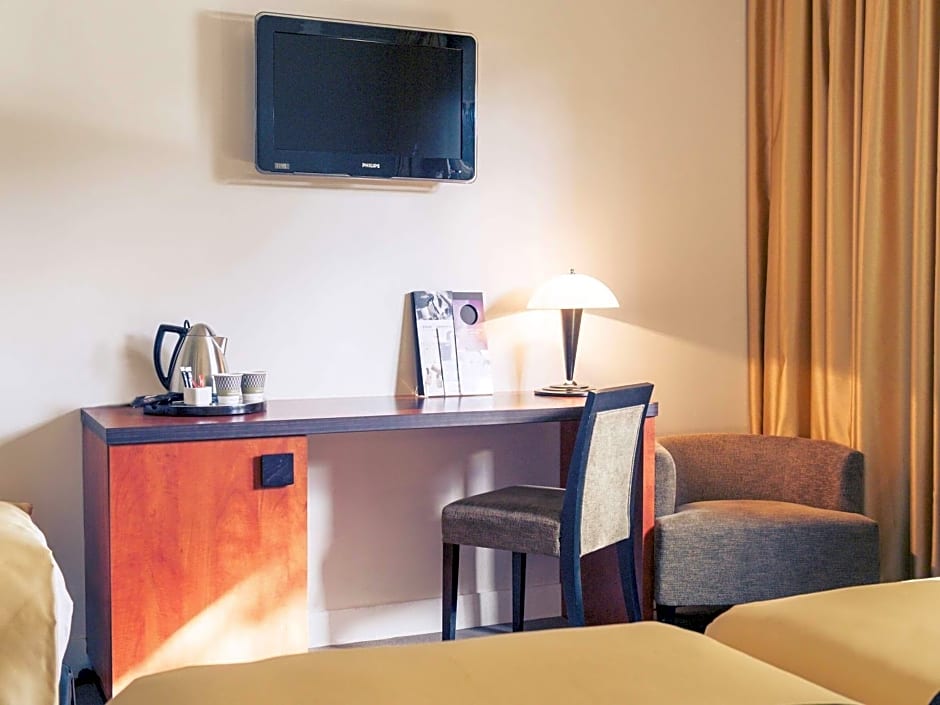 Mercure Maurepas Saint Quentin