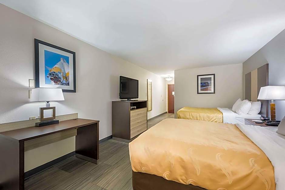 Quality Inn & Suites Huntsville Research Park Area