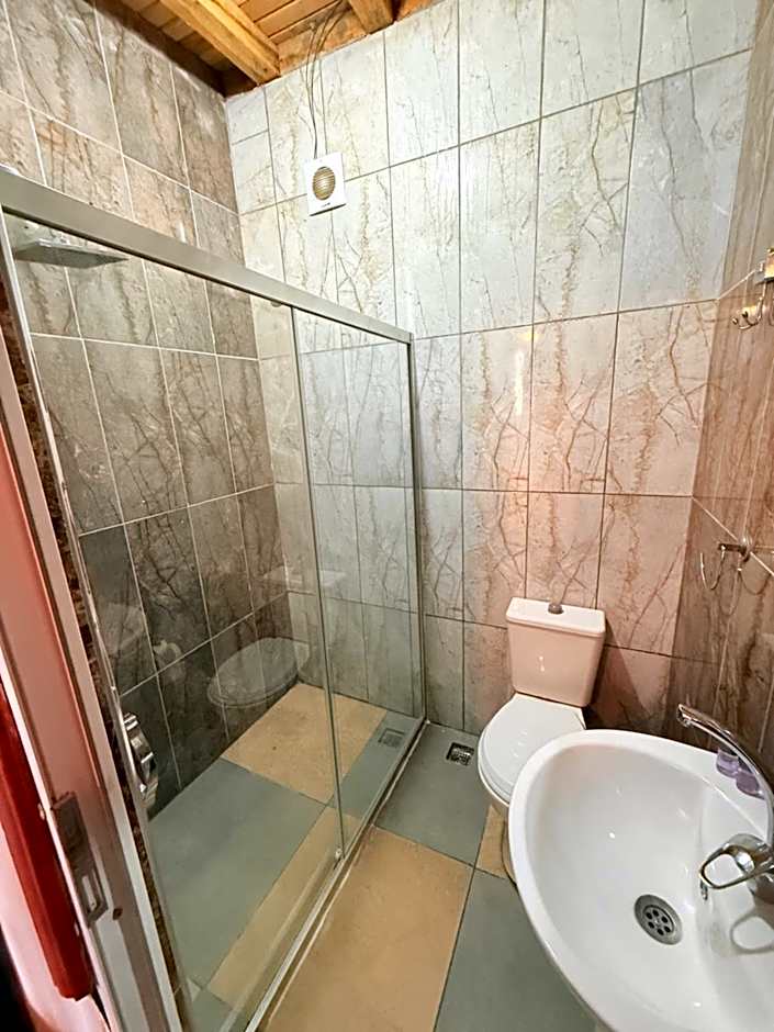 ÖZ Butik Otel Antik Kent Myrleia