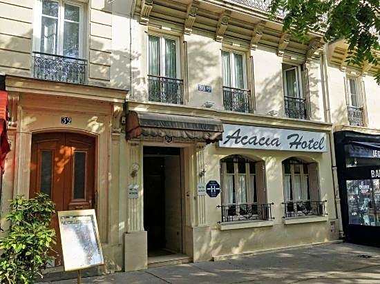 Acacia Hotel