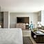 Hotel Alba Tampa, Tapestry Collection By Hilton