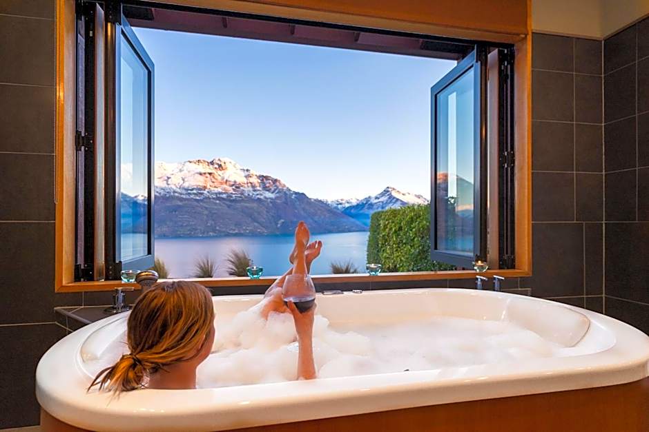 Azur Lodge