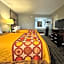 Super 8 by Wyndham Meridian