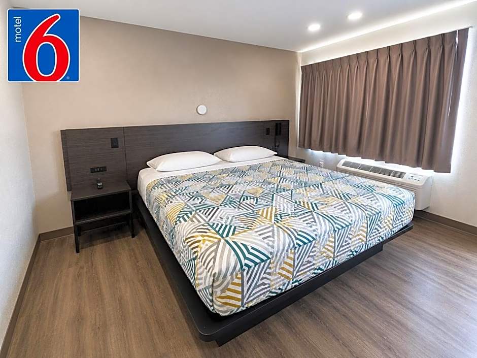 Motel 6-Yreka, CA