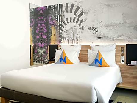 Superior Double Room with Sofa