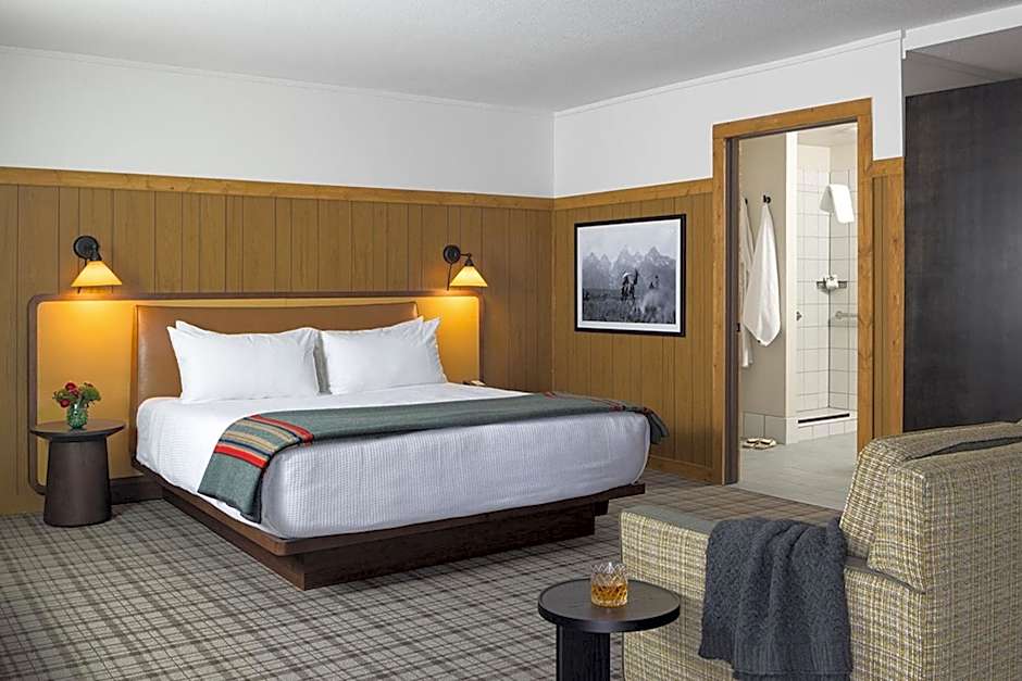 The Virginian Lodge, an Outbound Hotel