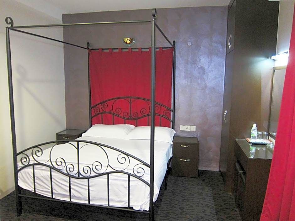 Oriental Inn