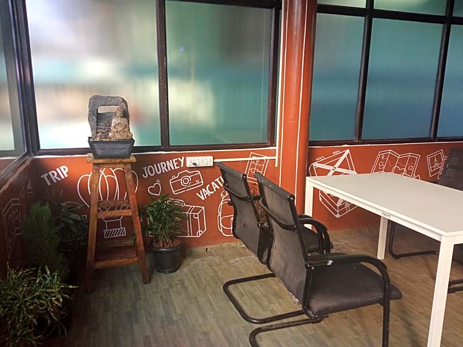 Bacpacmonkeycolive – Visakhapatnam, WI