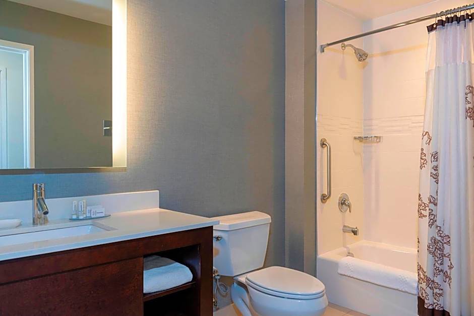 Residence Inn by Marriott Akron South/Green