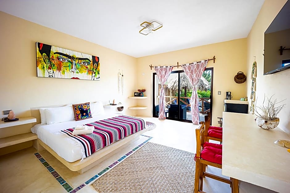 Atenea Holbox