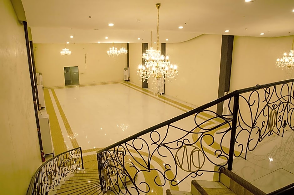 Dreamwave Hotel Ilagan