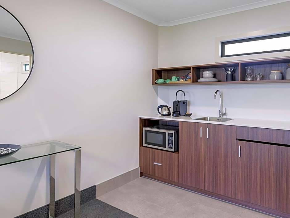 Jet Park Hotel Hamilton Airport