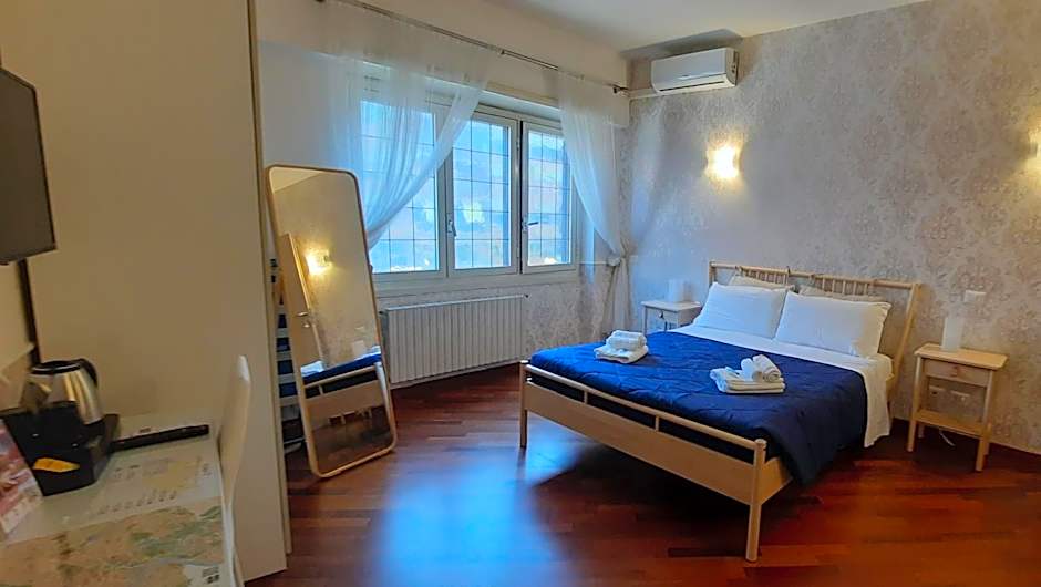 Aurelio Deluxe Rooms