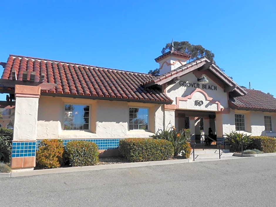 Holiday Inn Express Grover Beach-Pismo Beach Area, an IHG Hotel