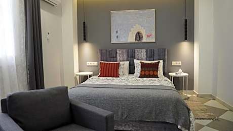 Deluxe Double Room with Shower