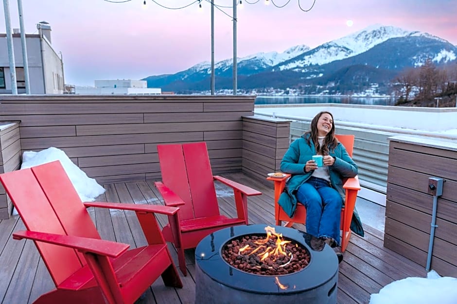 Silverbow Inn Hotel & Suites
