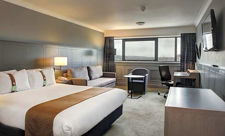 Holiday Inn Cardiff City By IHG