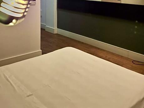 Accessible room for persons with disabilities - 1 double-size bed