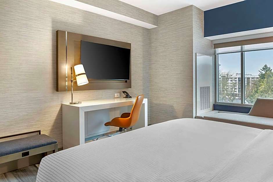 Cambria Hotel Niagara Falls