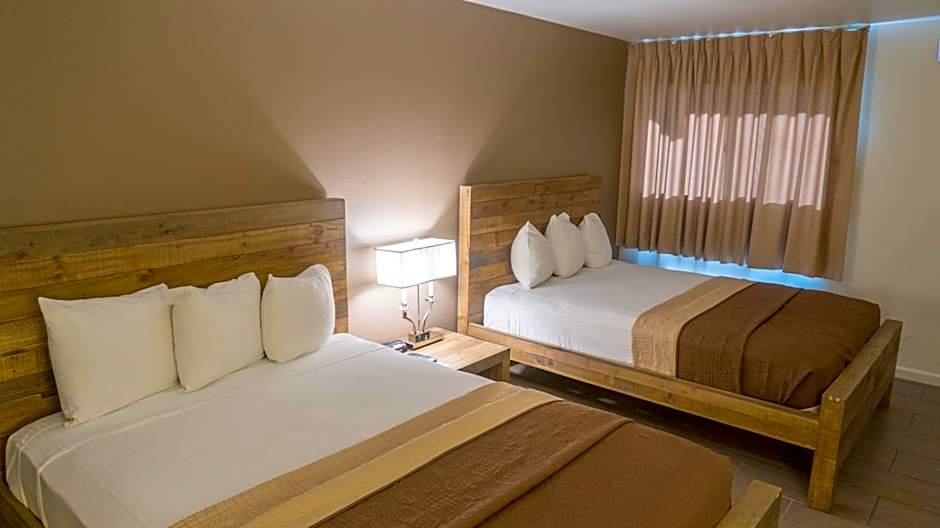 Photo 1 of 5 of 2 Queen Beds, Accessible