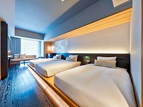 Deluxe Triple Room