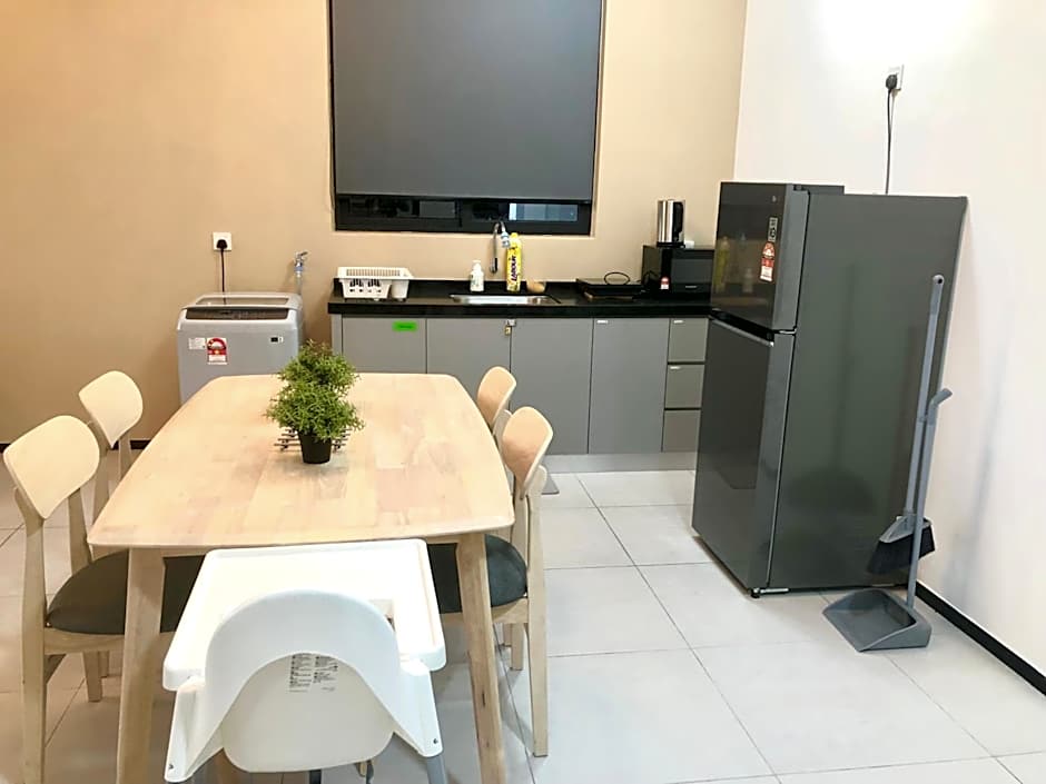 Urban Suite Condominium By Blue Sky Holidays