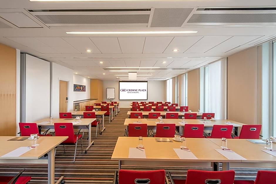 Crowne Plaza Copenhagen Towers By IHG