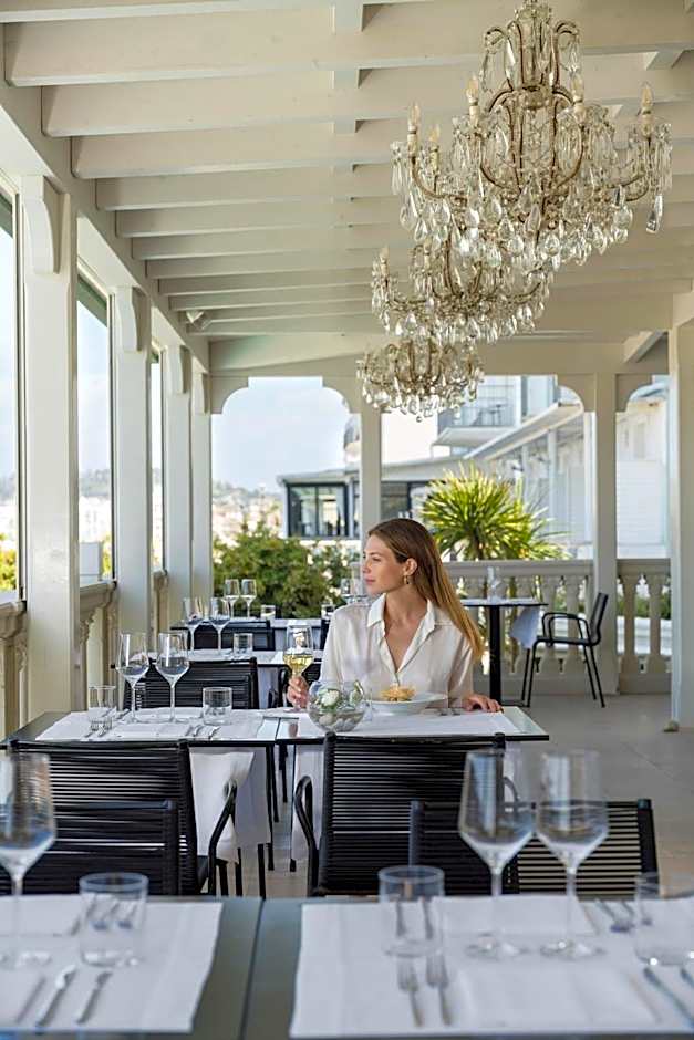 Hotel Carducci 76