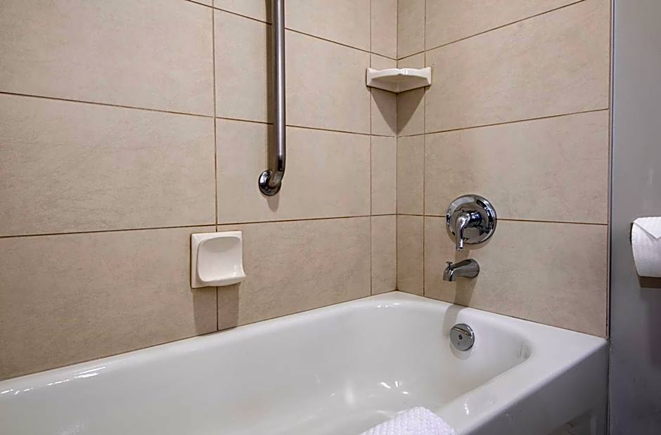 DoubleTree by Hilton - Kamloops